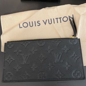 Authentic The Pochette Félicie Zip Wallet!
